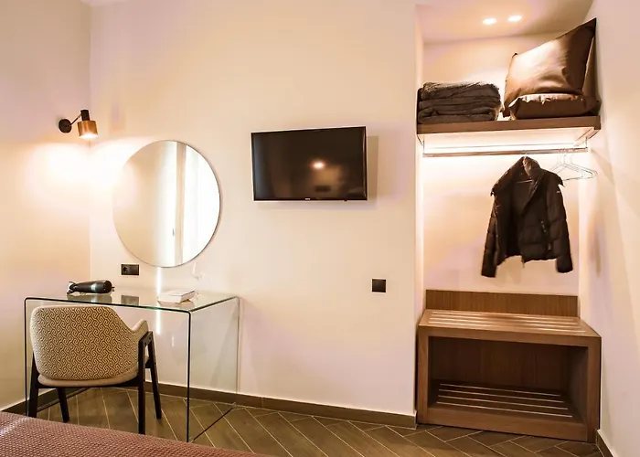 דירה Living In Luxury נאפפליו
