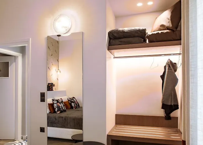 דירה Living In Luxury נאפפליו
