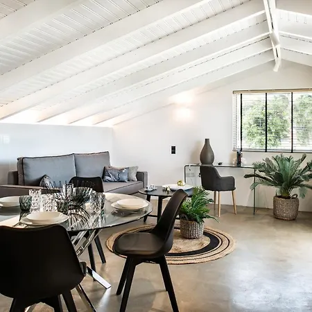 شقة Living In Luxury