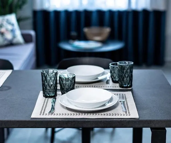 Living In Luxury Apartman *